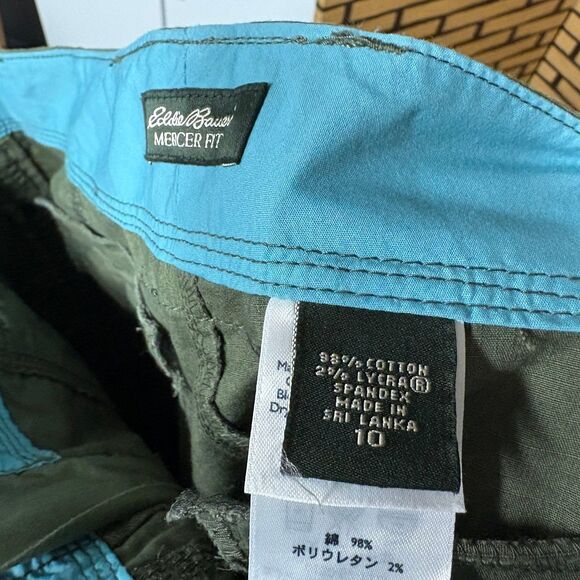 Eddie Bauer Green Mercer Fit Cargo Crops Size 10 - Picture 7 of 9